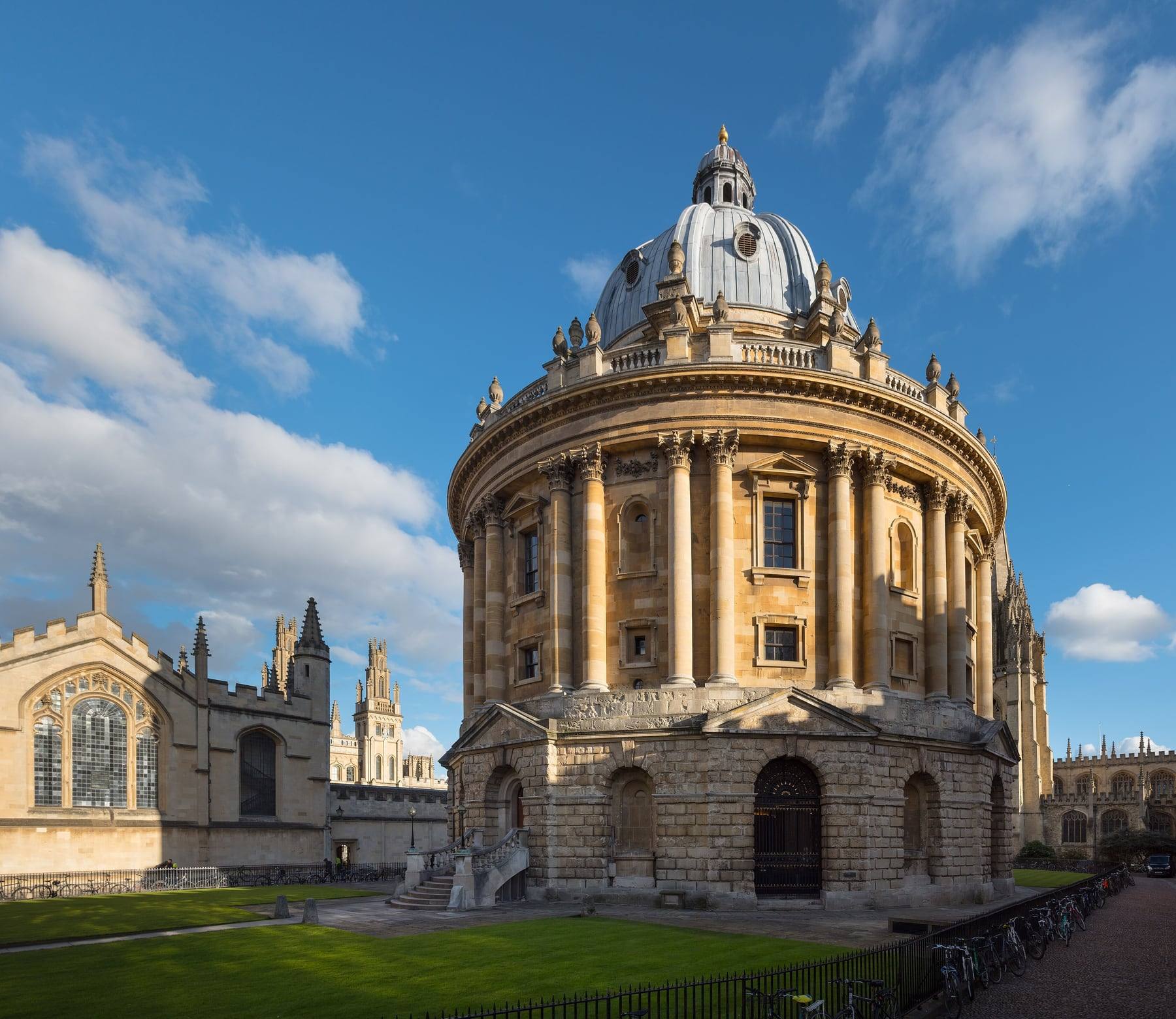 The Radcliffe Camera in Oxford, the city at the start of the Oxford to Gatwick route